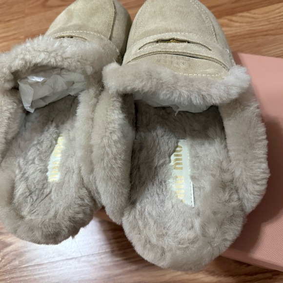 Miumiu Suede mules - Picture 7 of 8